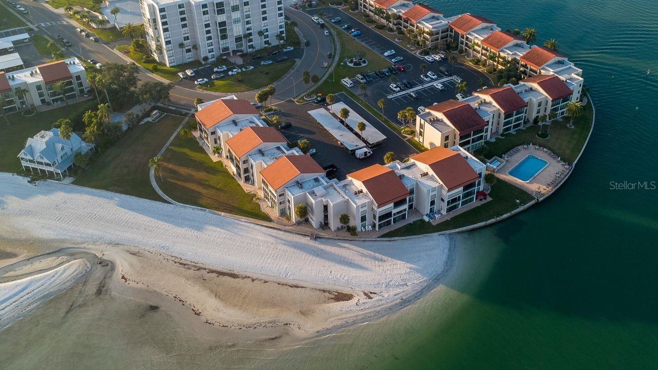 CLEARWATER POINT 8 TENNIS - Residential