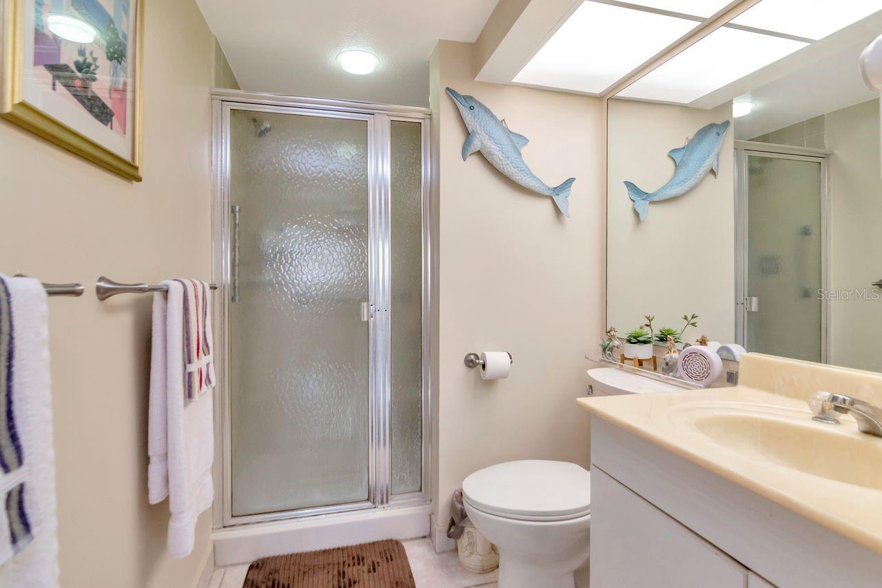 CLEARWATER POINT 8 TENNIS - Residential