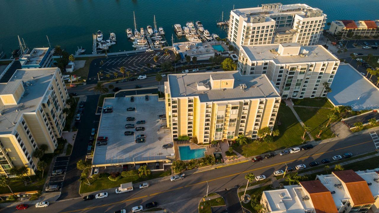 CLEARWATER POINT 8 TENNIS - Residential