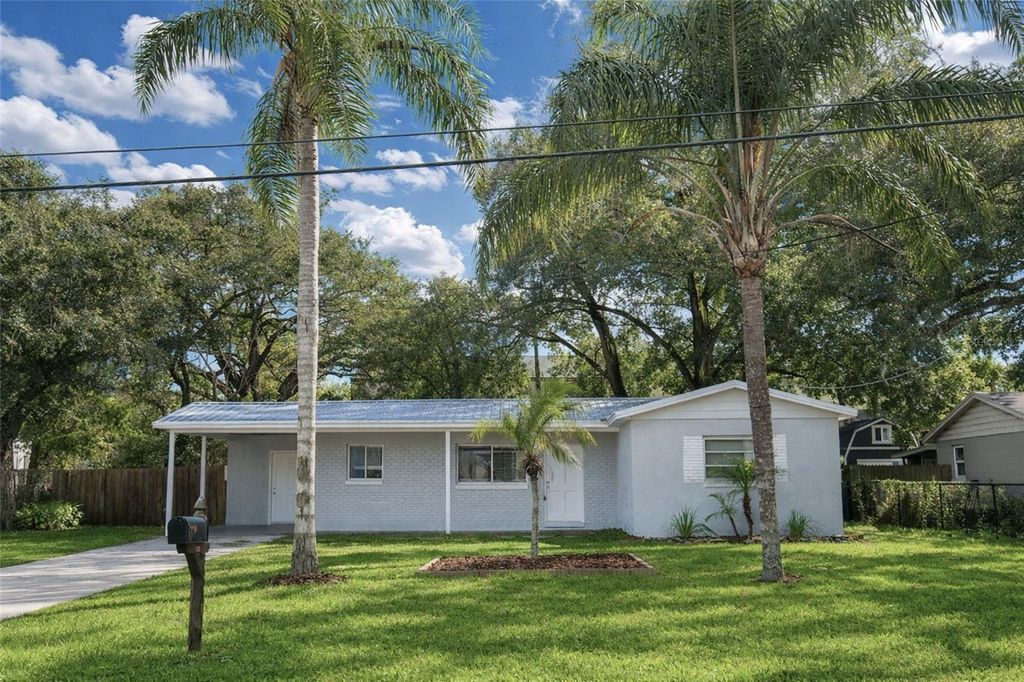Photo of 5503 E Kirby Street, Tampa, FL 33617 (MLS # TB8477004)
