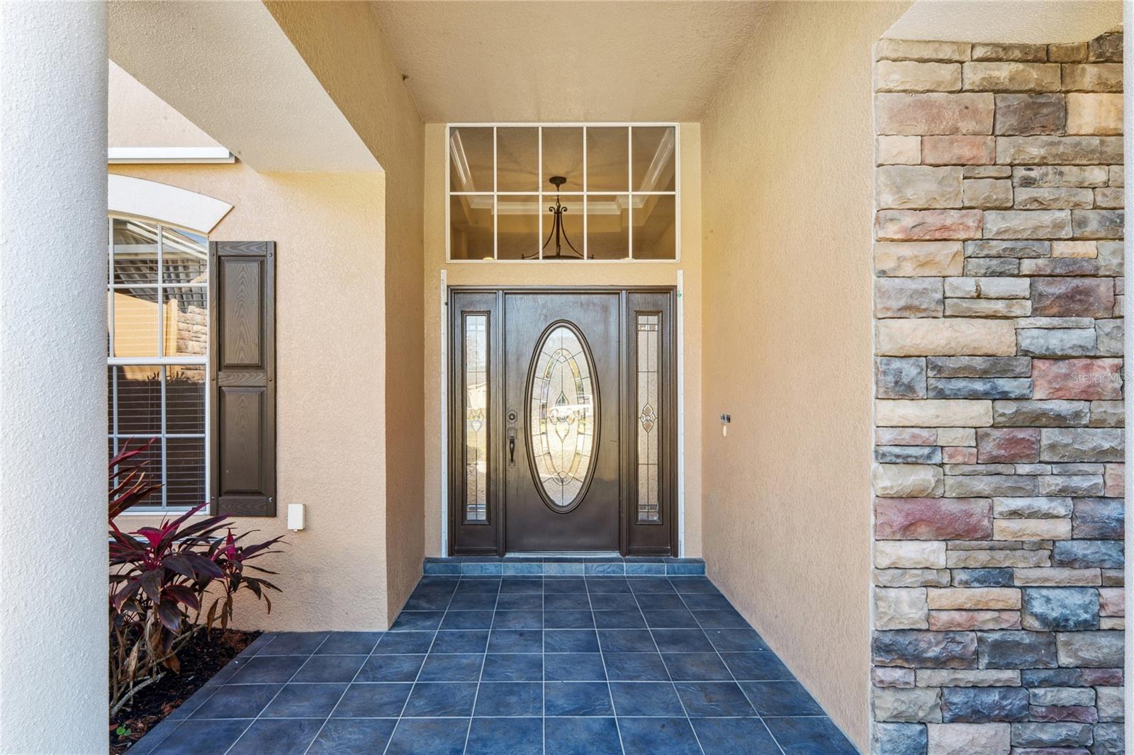 CYPRESS KNOLLS - Residential