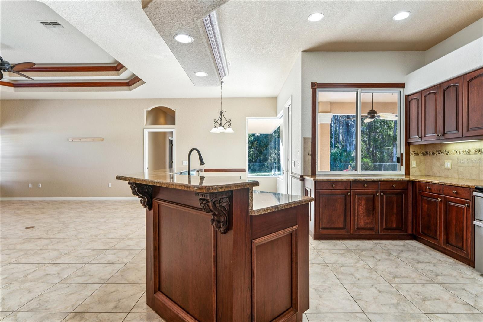 CYPRESS KNOLLS - Residential