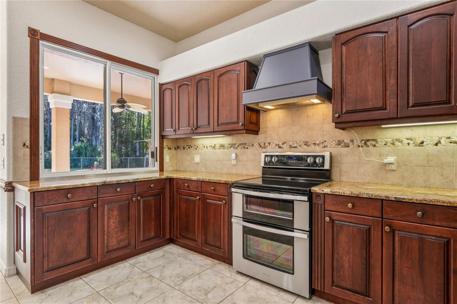 CYPRESS KNOLLS - Residential