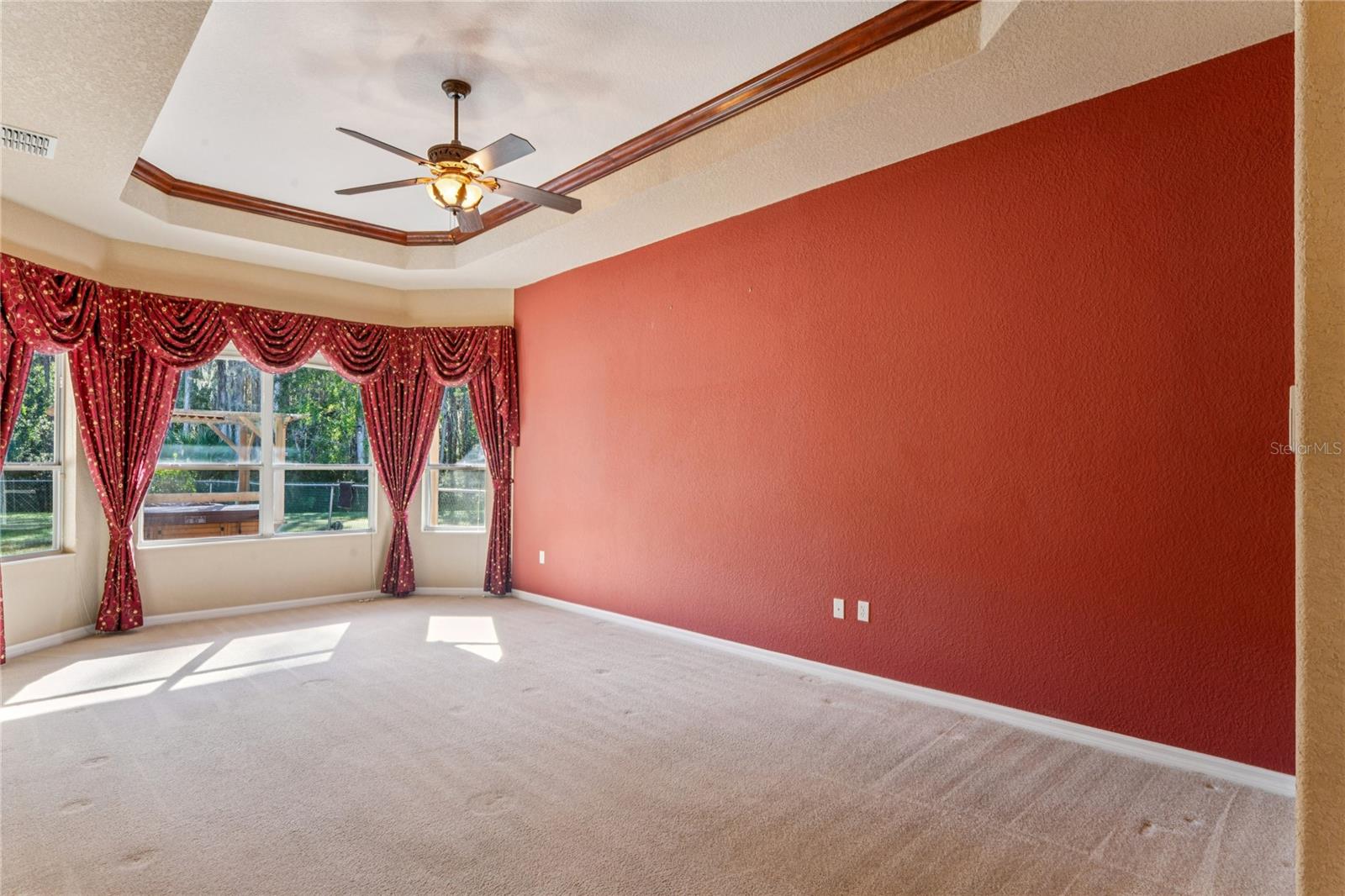 CYPRESS KNOLLS - Residential