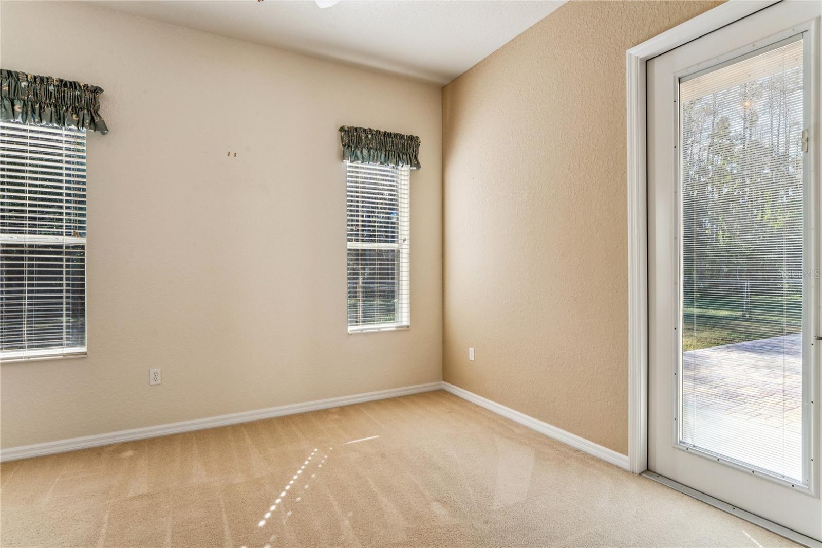 CYPRESS KNOLLS - Residential