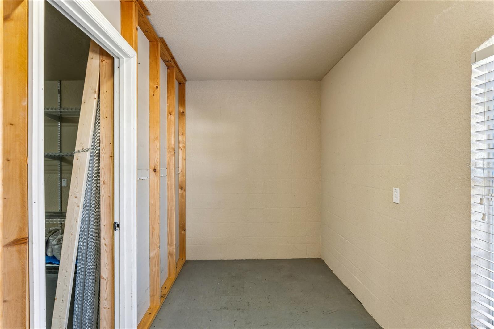 CYPRESS KNOLLS - Residential