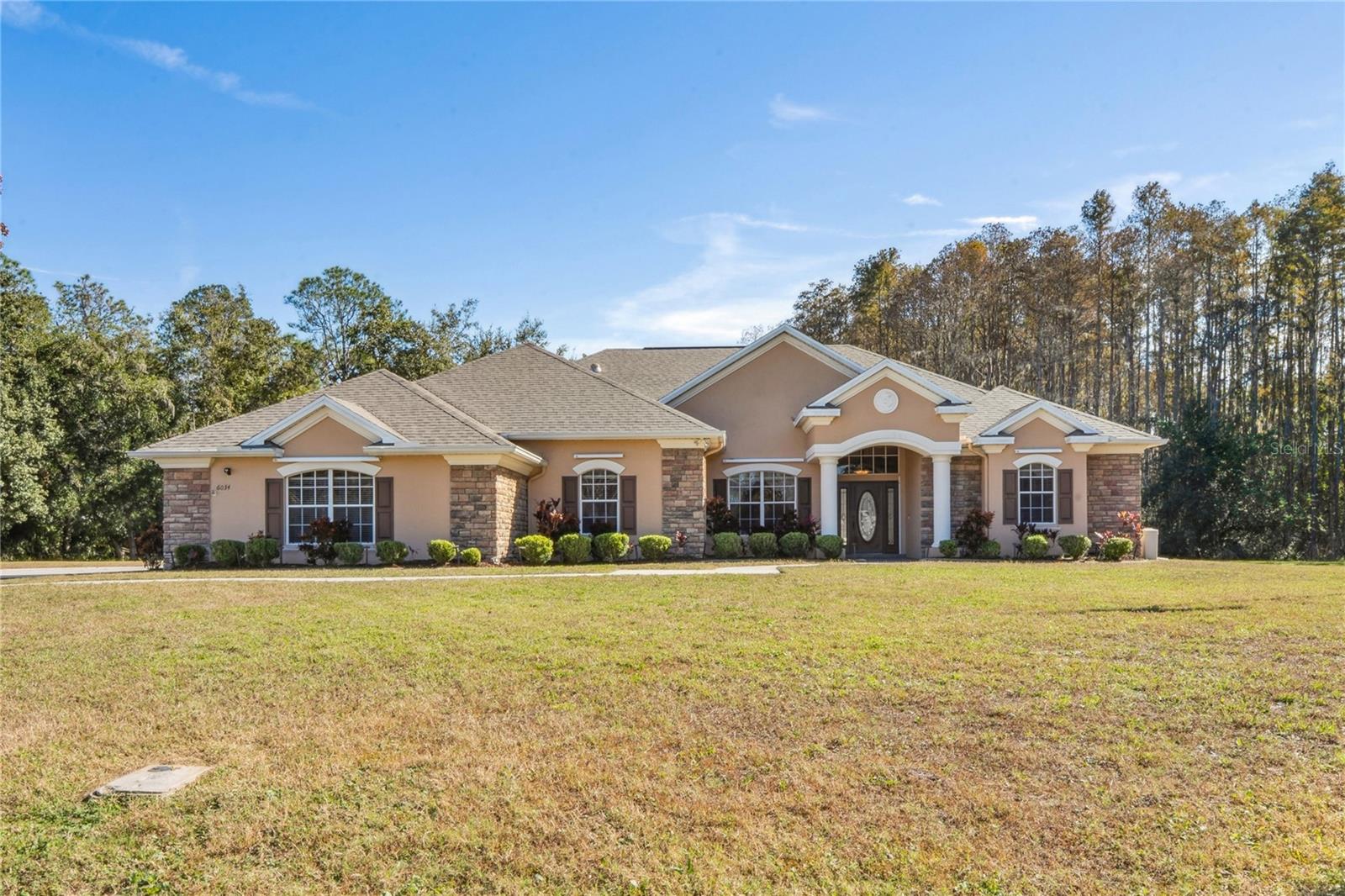 CYPRESS KNOLLS - Residential