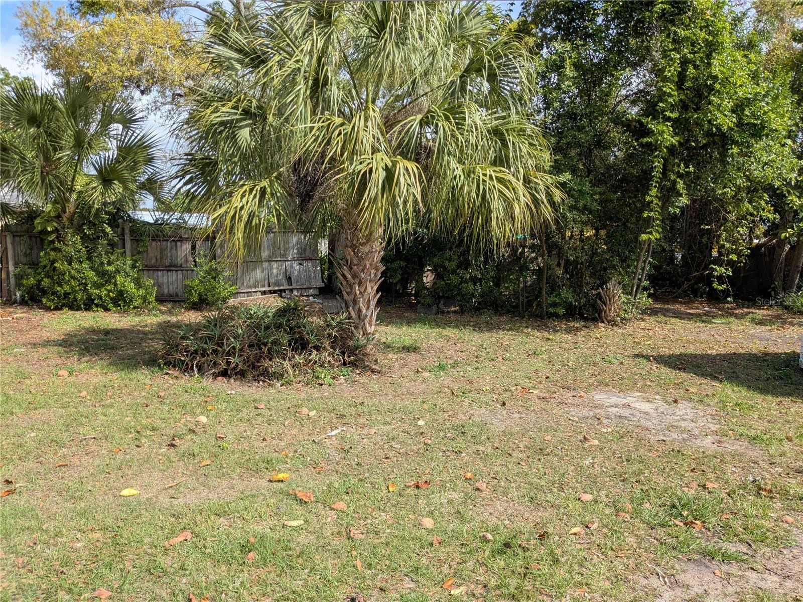 ST PETERSBURG INVESTMENT COS ADD TO OAK PARK - Residential