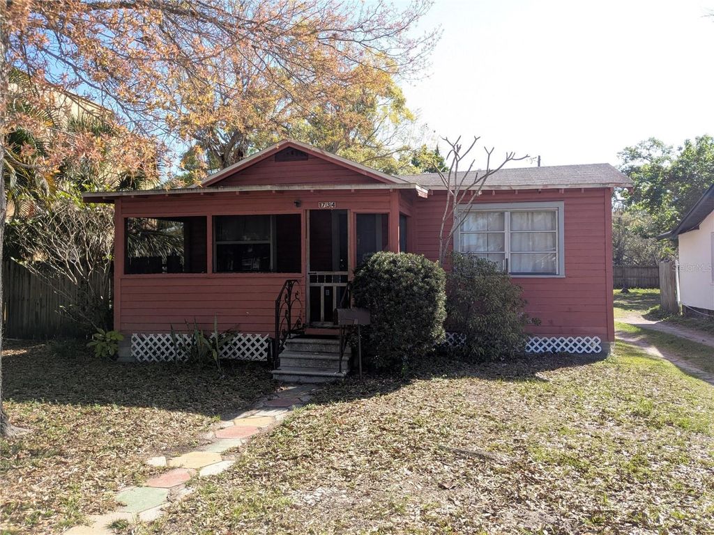 Photo of 1734 Newark Street S, St Petersburg, FL 33711 (MLS # O6390669)