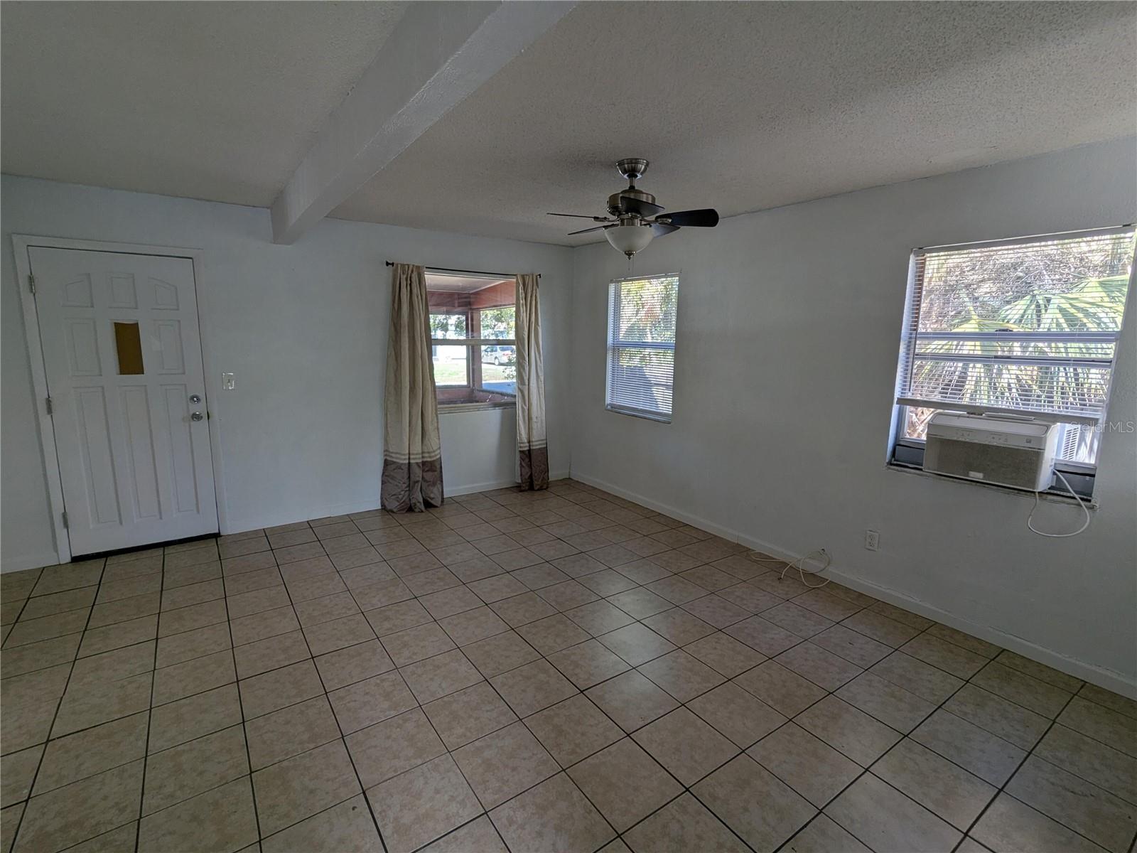 ST PETERSBURG INVESTMENT COS ADD TO OAK PARK - Residential