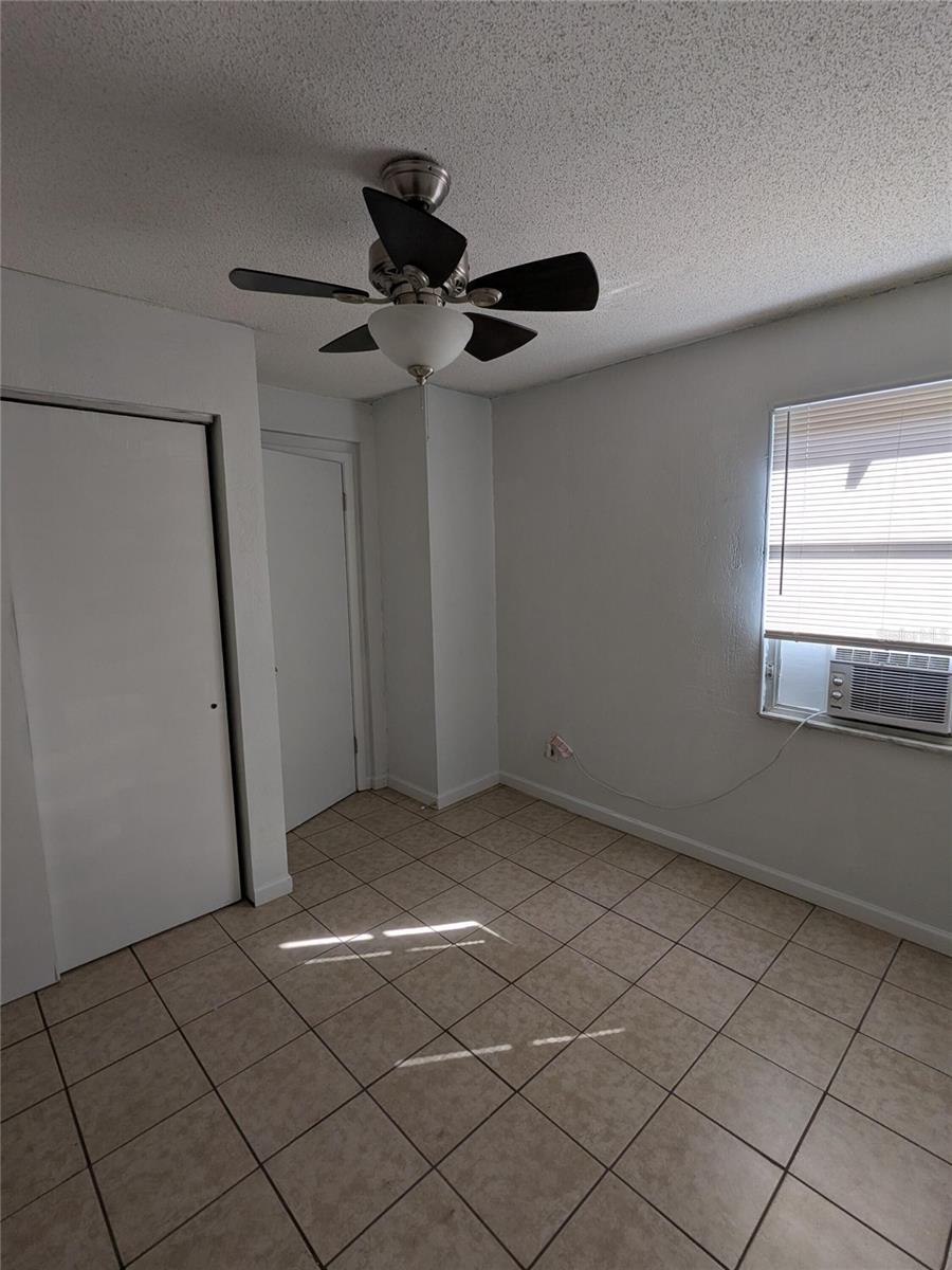 ST PETERSBURG INVESTMENT COS ADD TO OAK PARK - Residential