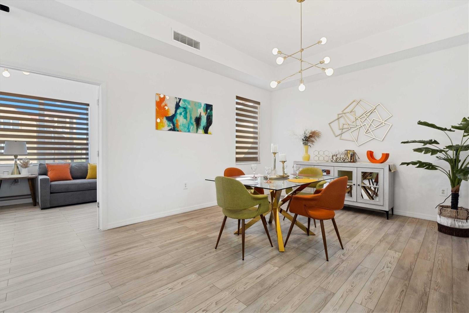 WELLS COURT CONDO ASSOC INC - Residential Lease