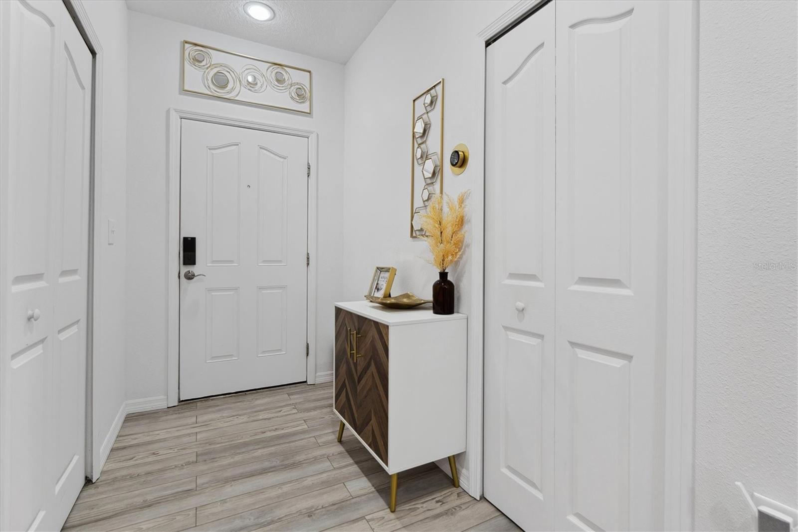 WELLS COURT CONDO ASSOC INC - Residential Lease