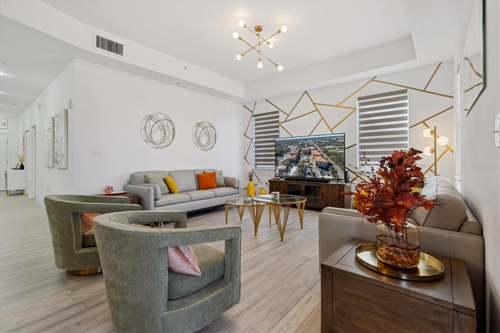 WELLS COURT CONDO ASSOC INC - Residential Lease