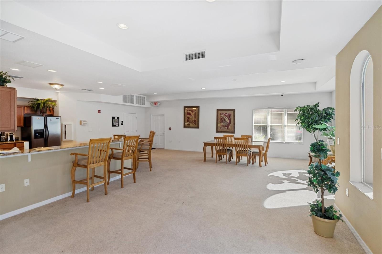 WELLS COURT CONDO ASSOC INC - Residential Lease