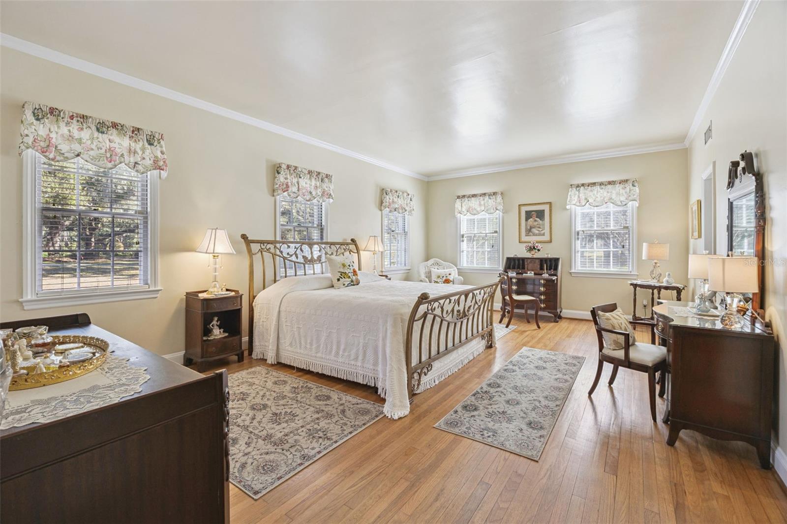 OAKLAND - Residential