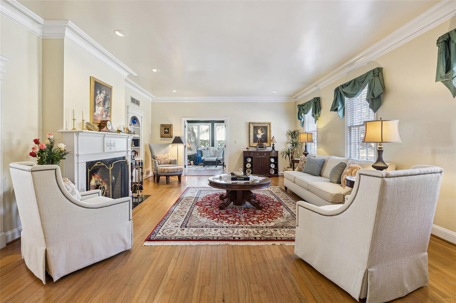 OAKLAND - Residential