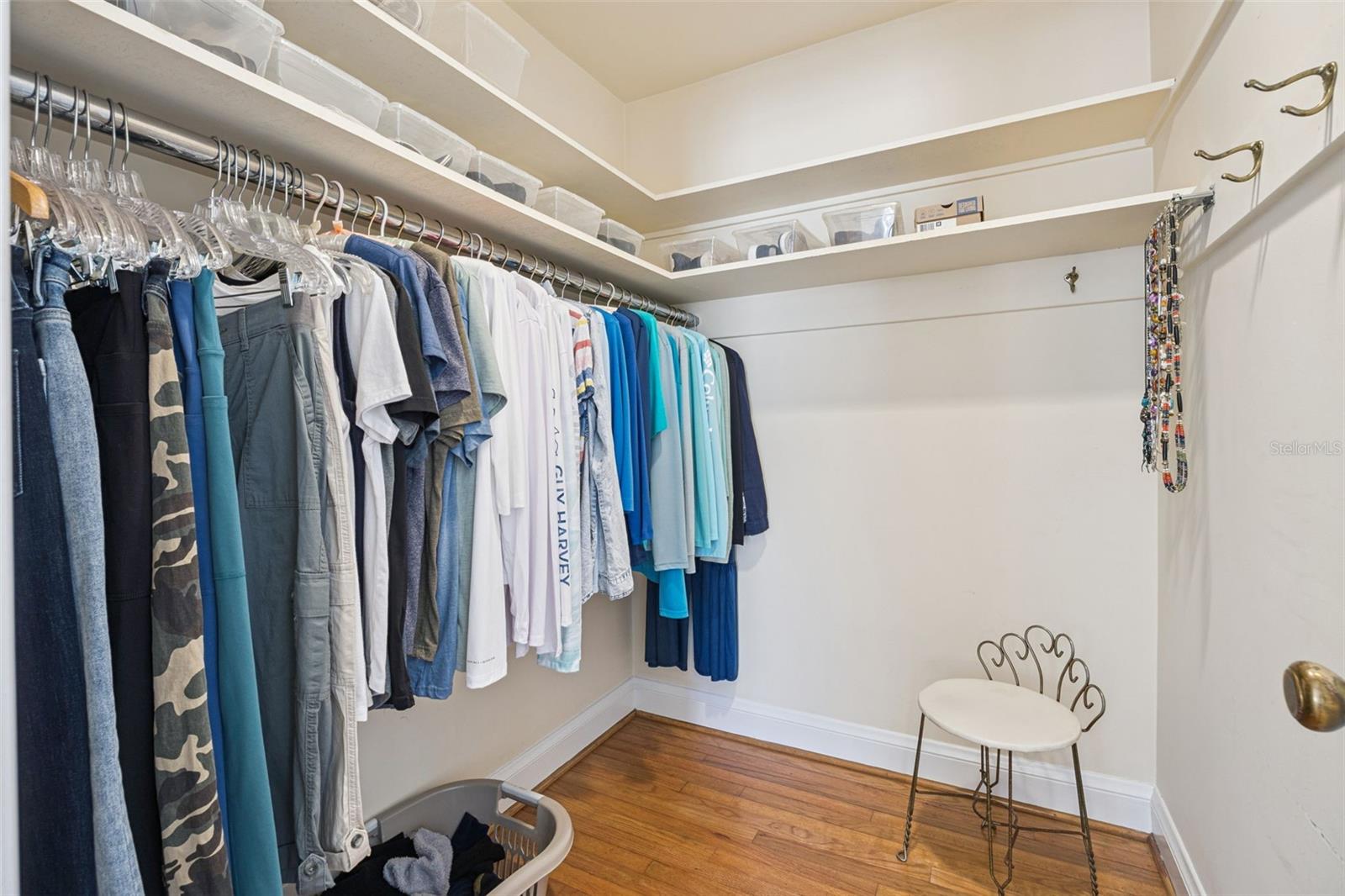 OAKLAND - Residential