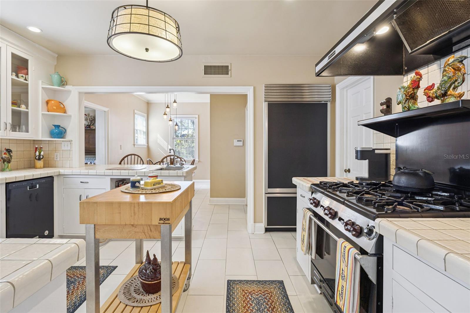 OAKLAND - Residential