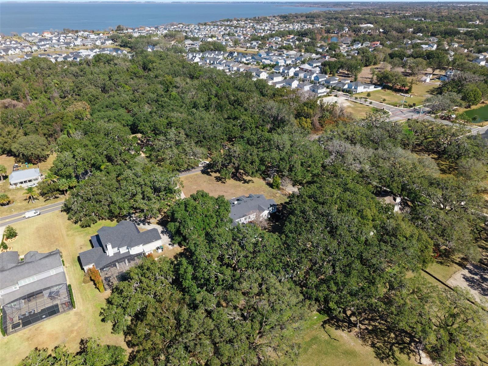 OAKLAND - Residential