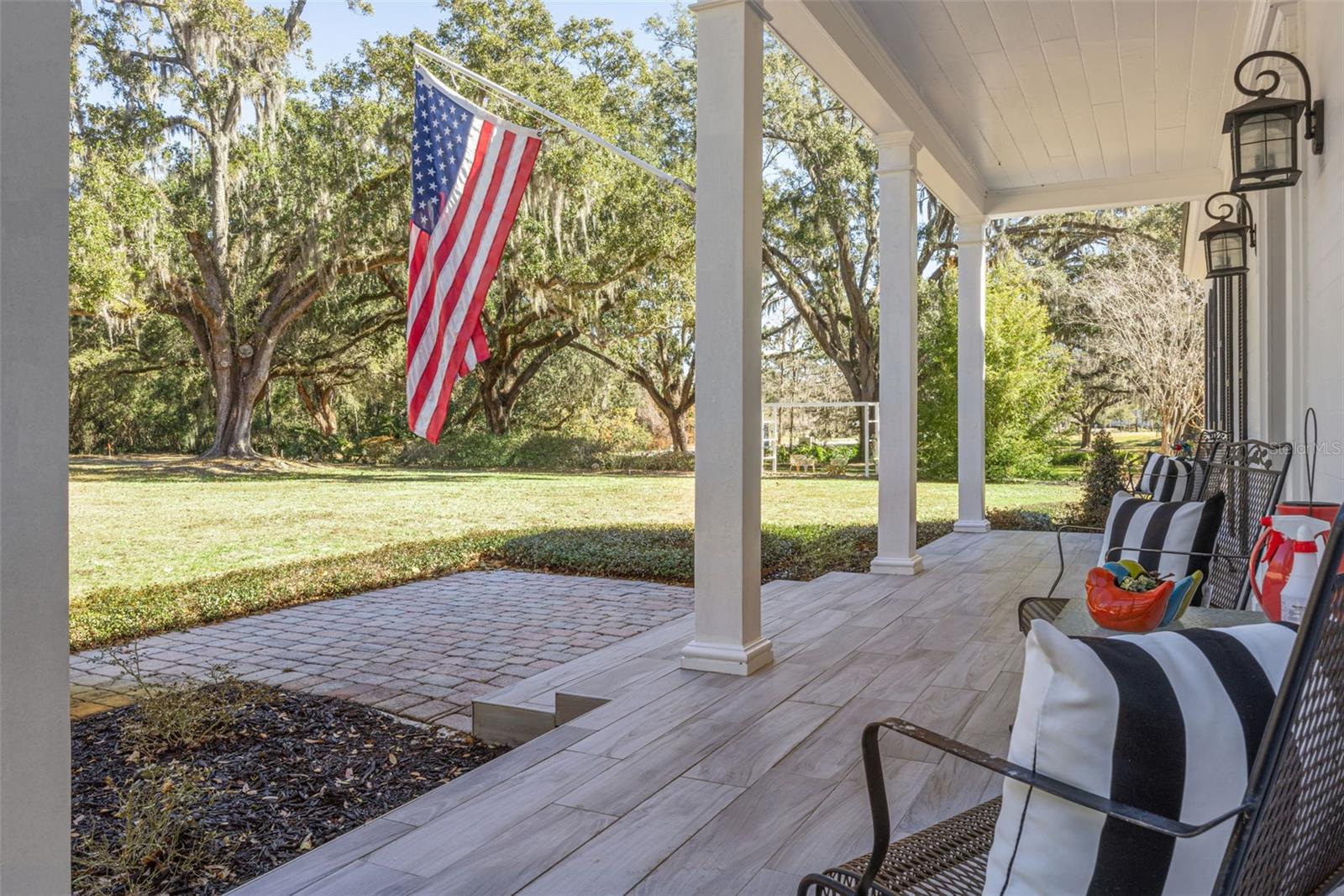 OAKLAND - Residential