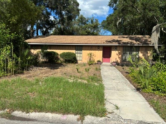 501 CAMELIA LANE