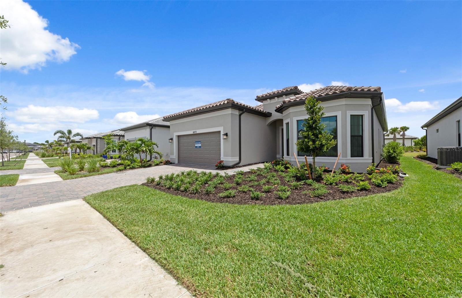 6072 SILVER GRASS COURT