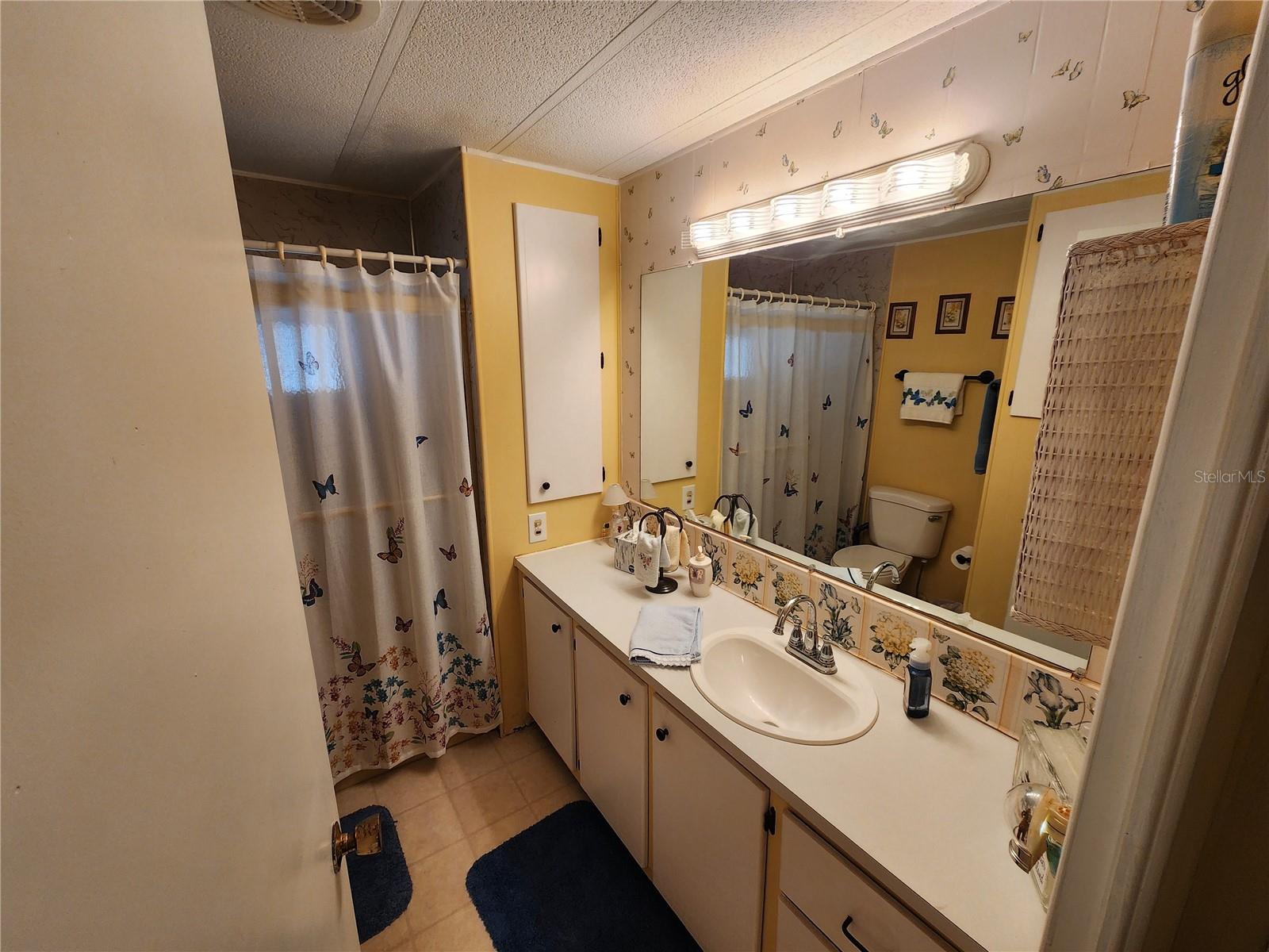 CHATEAU VILLAGE CO-OP - Residential