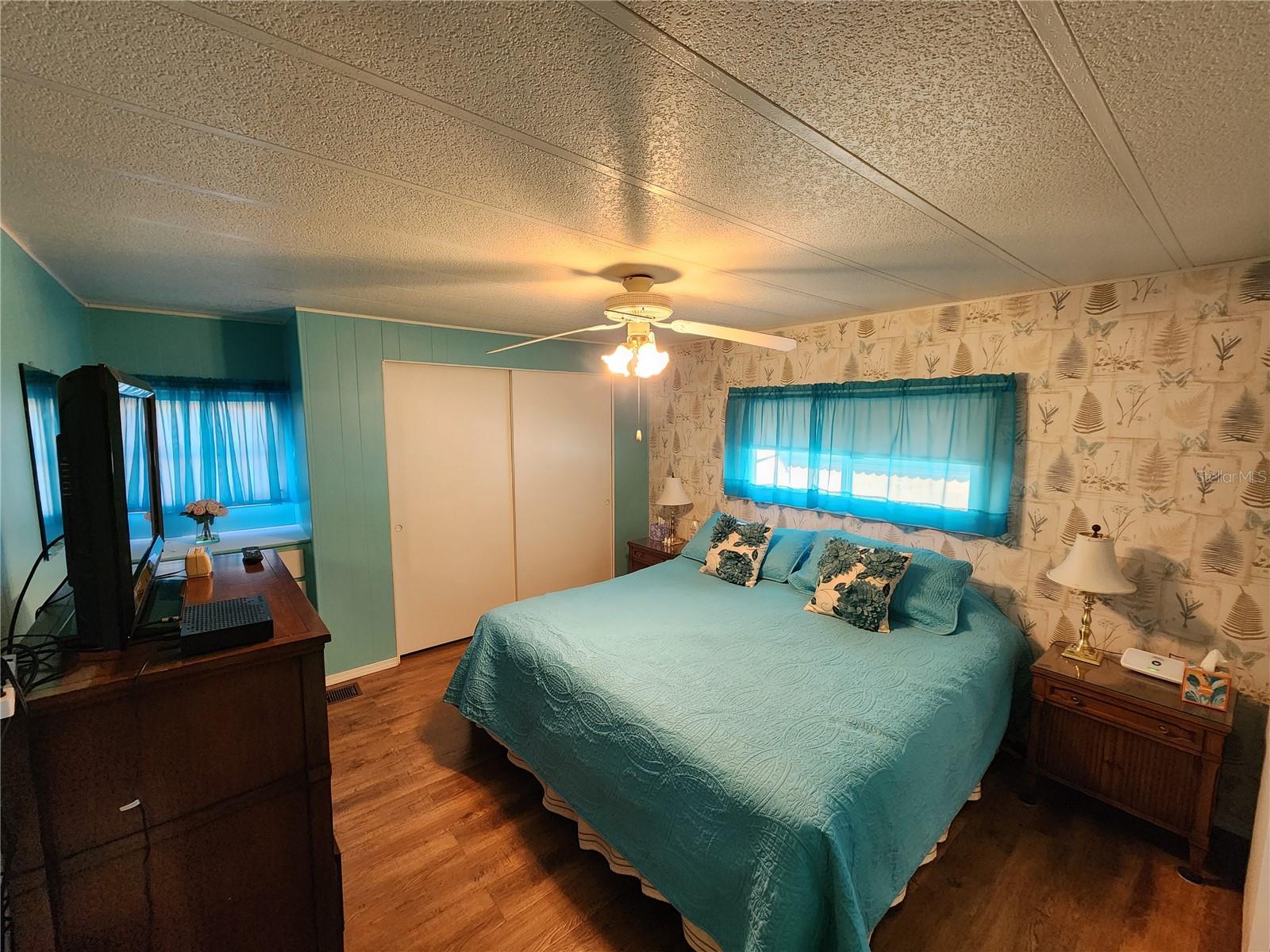 CHATEAU VILLAGE CO-OP - Residential