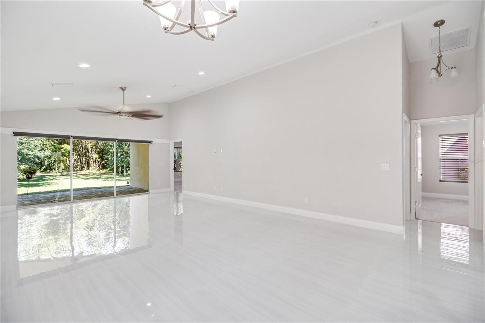 ORMOND TERRACE - Residential