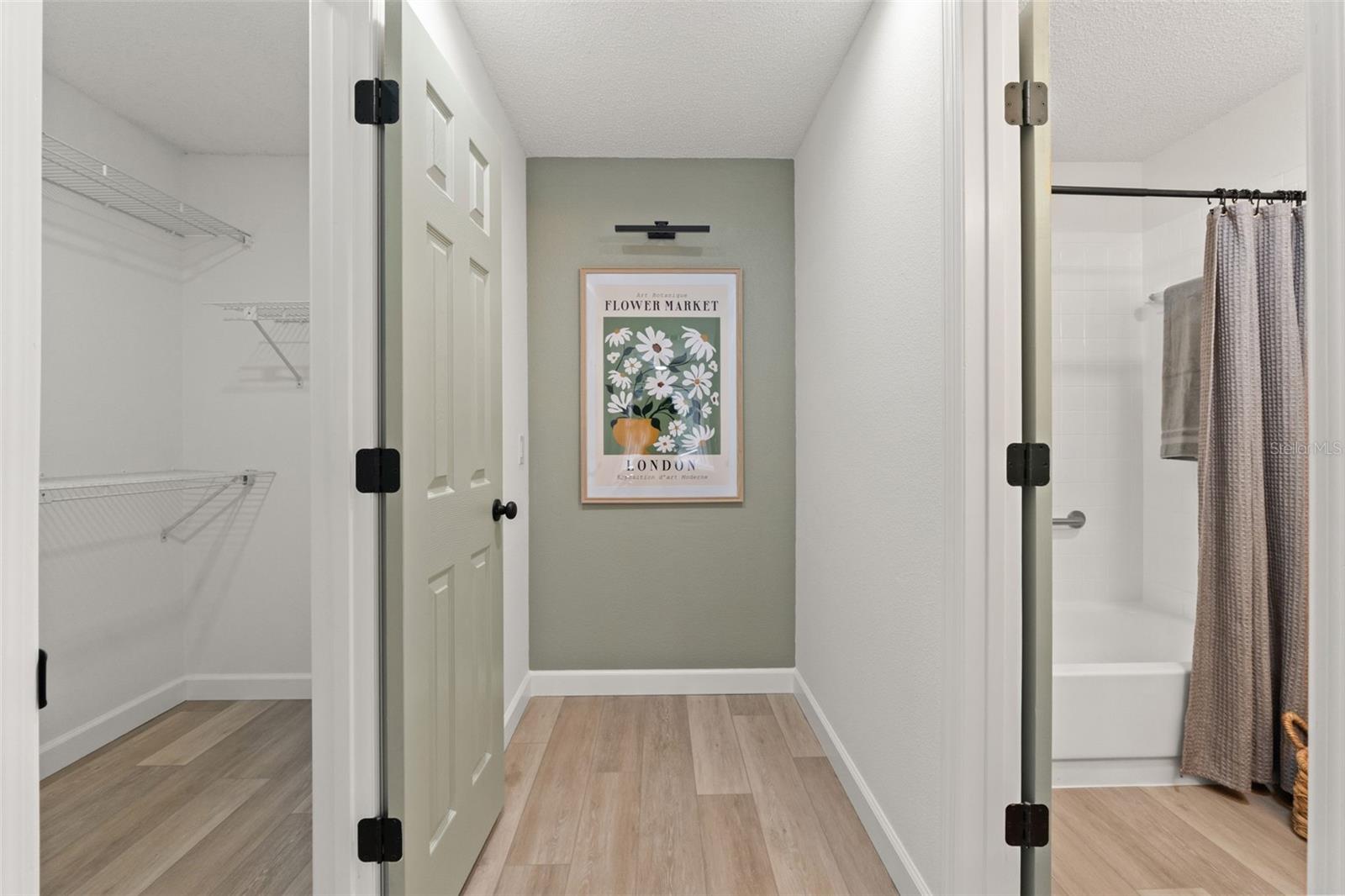 SPRING HILL UNIT 20 - Residential