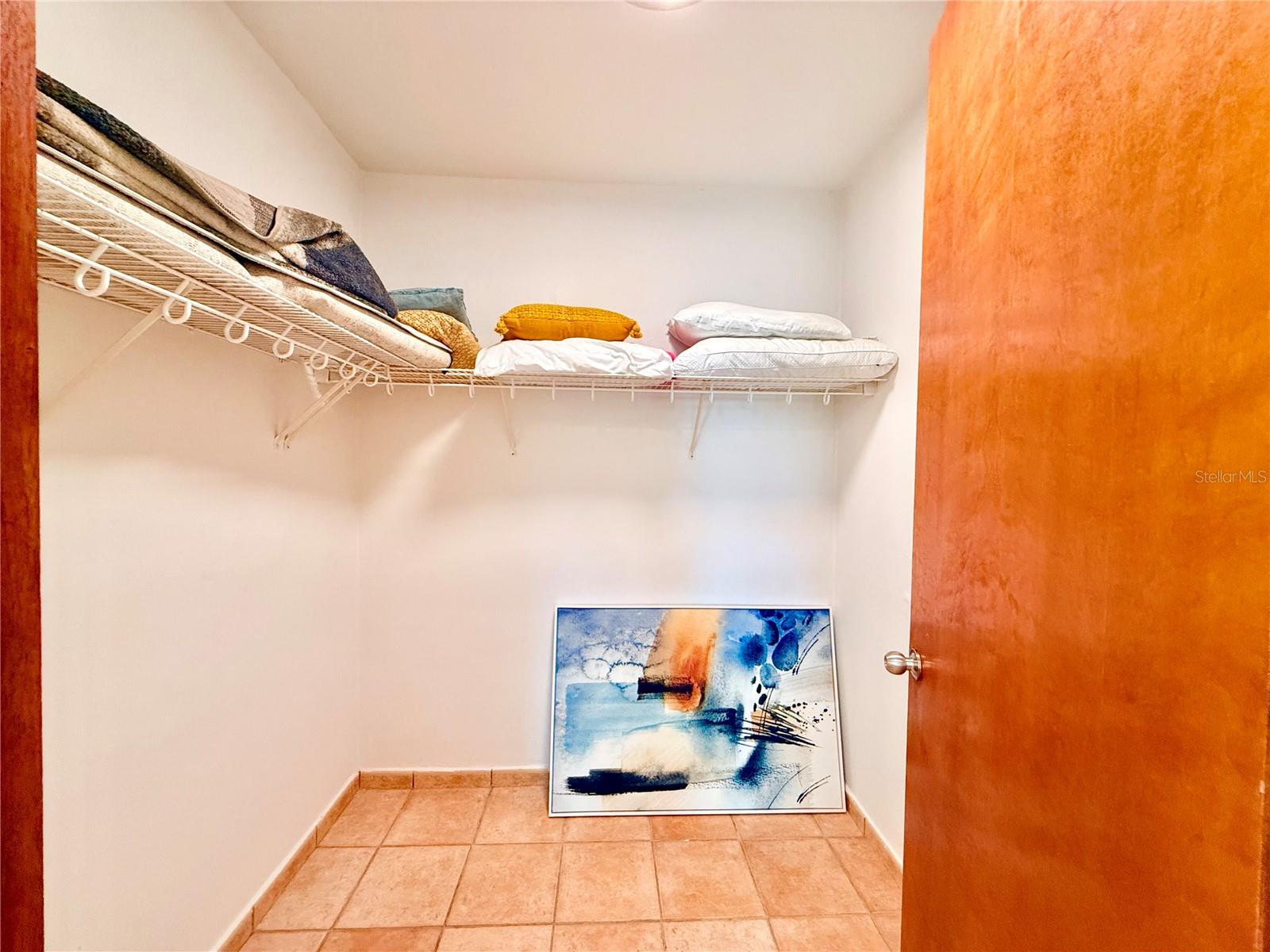 COSTA DORADA II - Residential