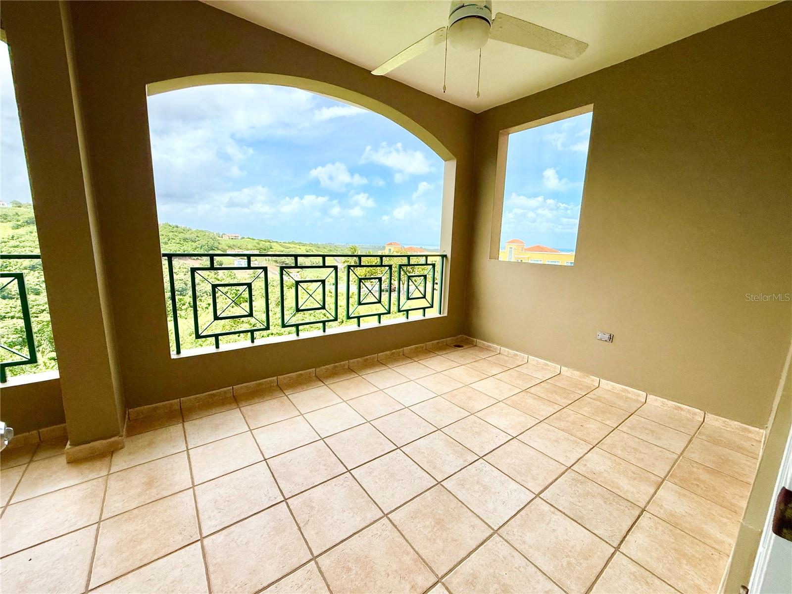 COSTA DORADA II - Residential