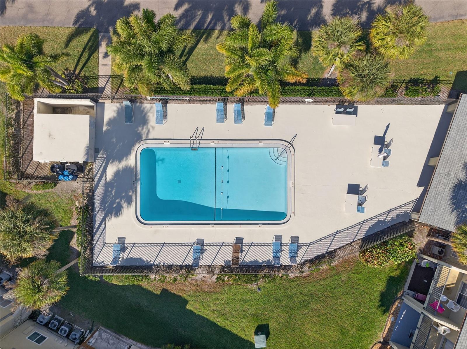 WOODSIDE VILLAGE CONDO - Residential