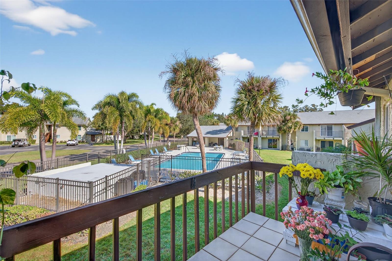 WOODSIDE VILLAGE CONDO - Residential