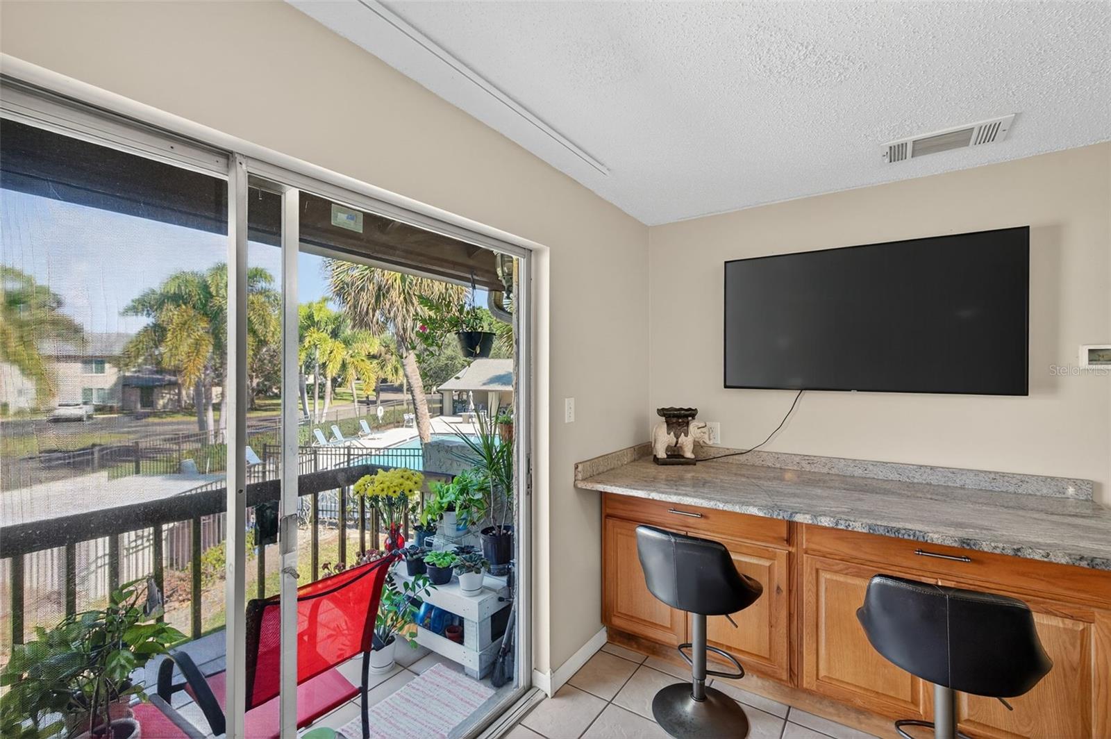 WOODSIDE VILLAGE CONDO - Residential