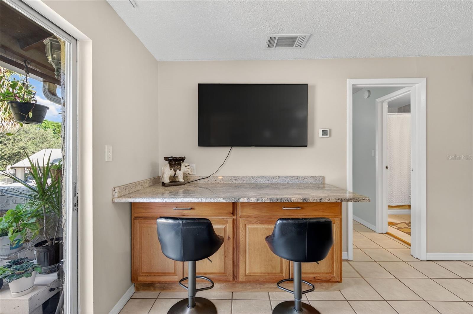 WOODSIDE VILLAGE CONDO - Residential