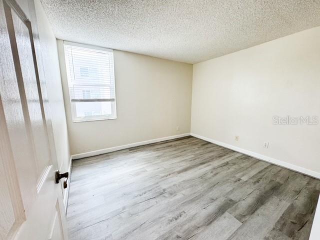 SARASOTA PALMS - Residential