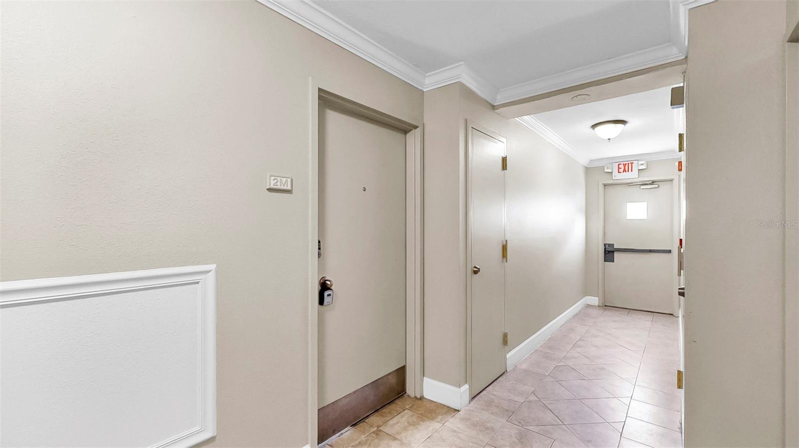 SARASOTA PALMS - Residential