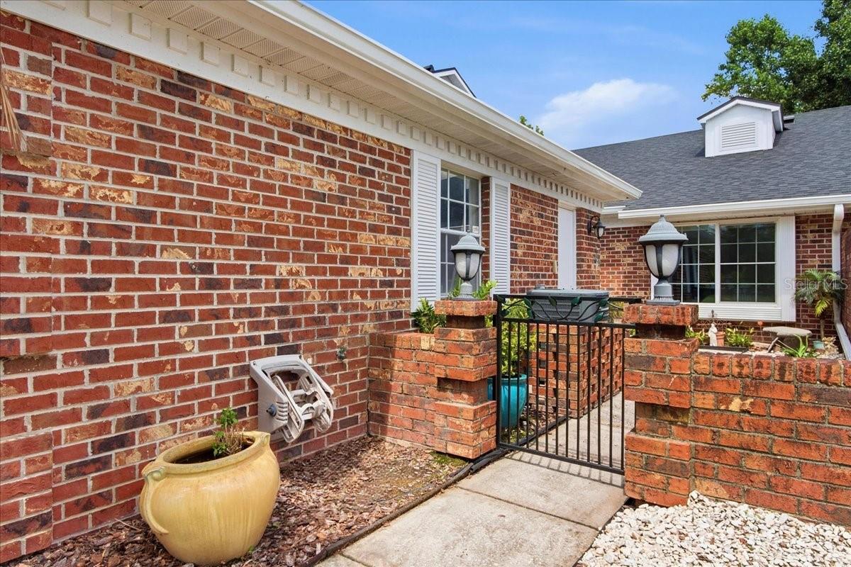 1429 S CHICKASAW TRAIL 7