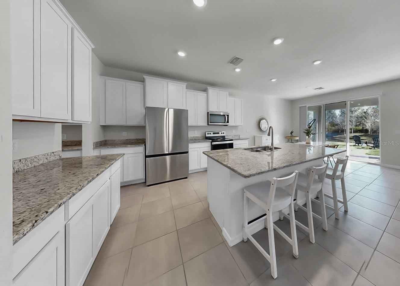 SOUTHERN OAKS PH I & II - Residential