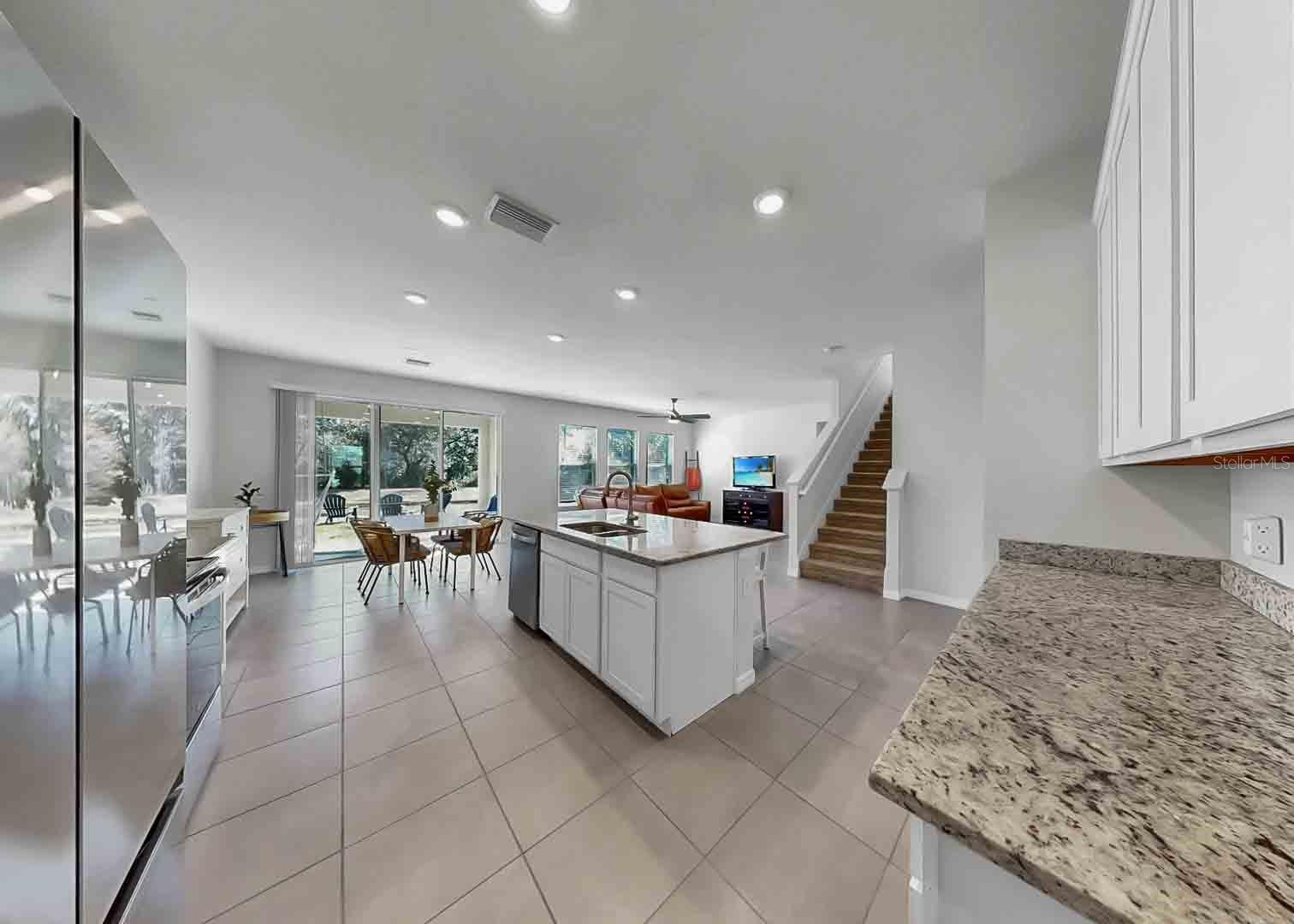 SOUTHERN OAKS PH I & II - Residential