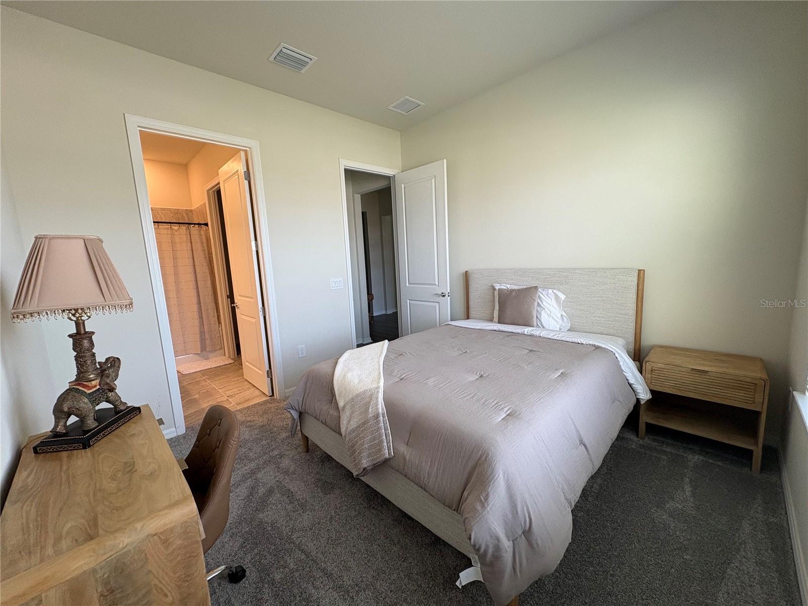 PARKVIEW RESERVE PH 1 - Residential Lease