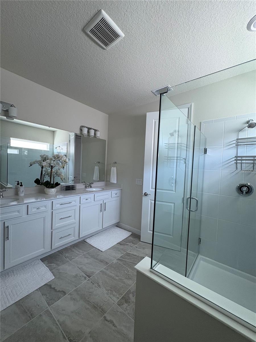 PARKVIEW RESERVE PH 1 - Residential Lease