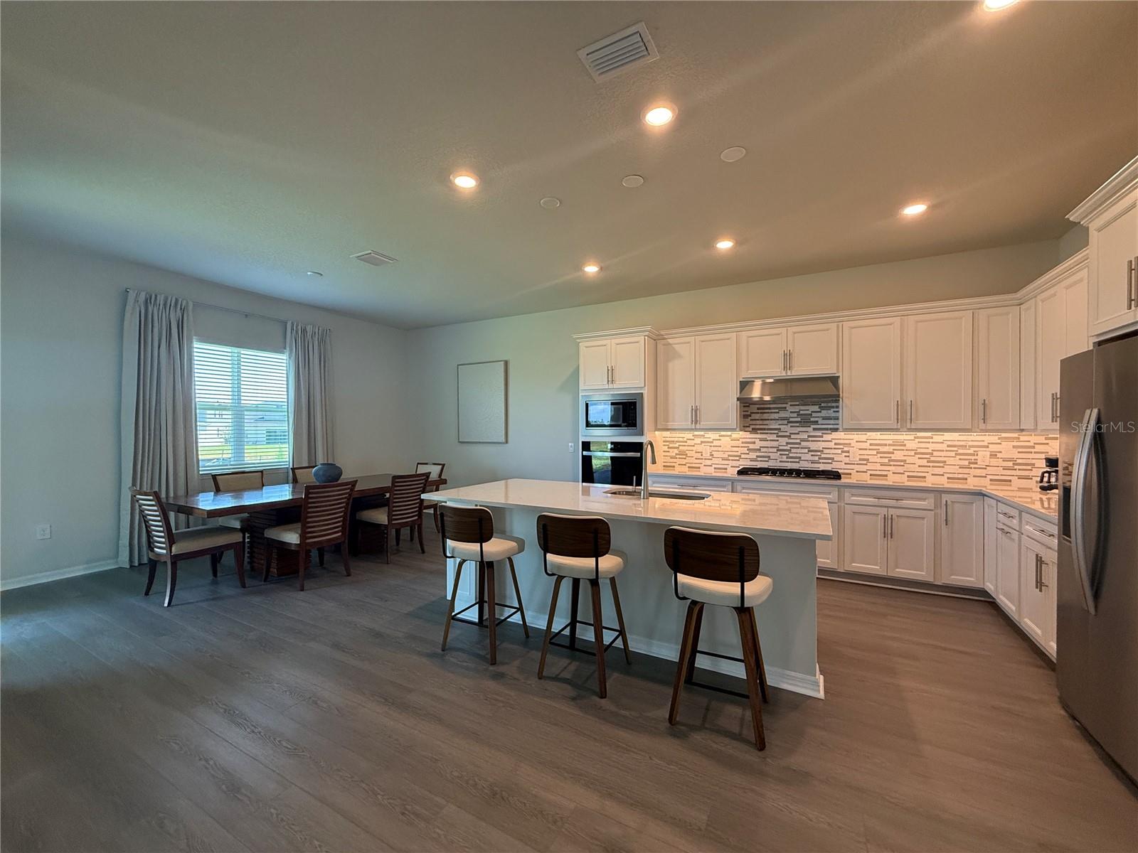 PARKVIEW RESERVE PH 1 - Residential Lease