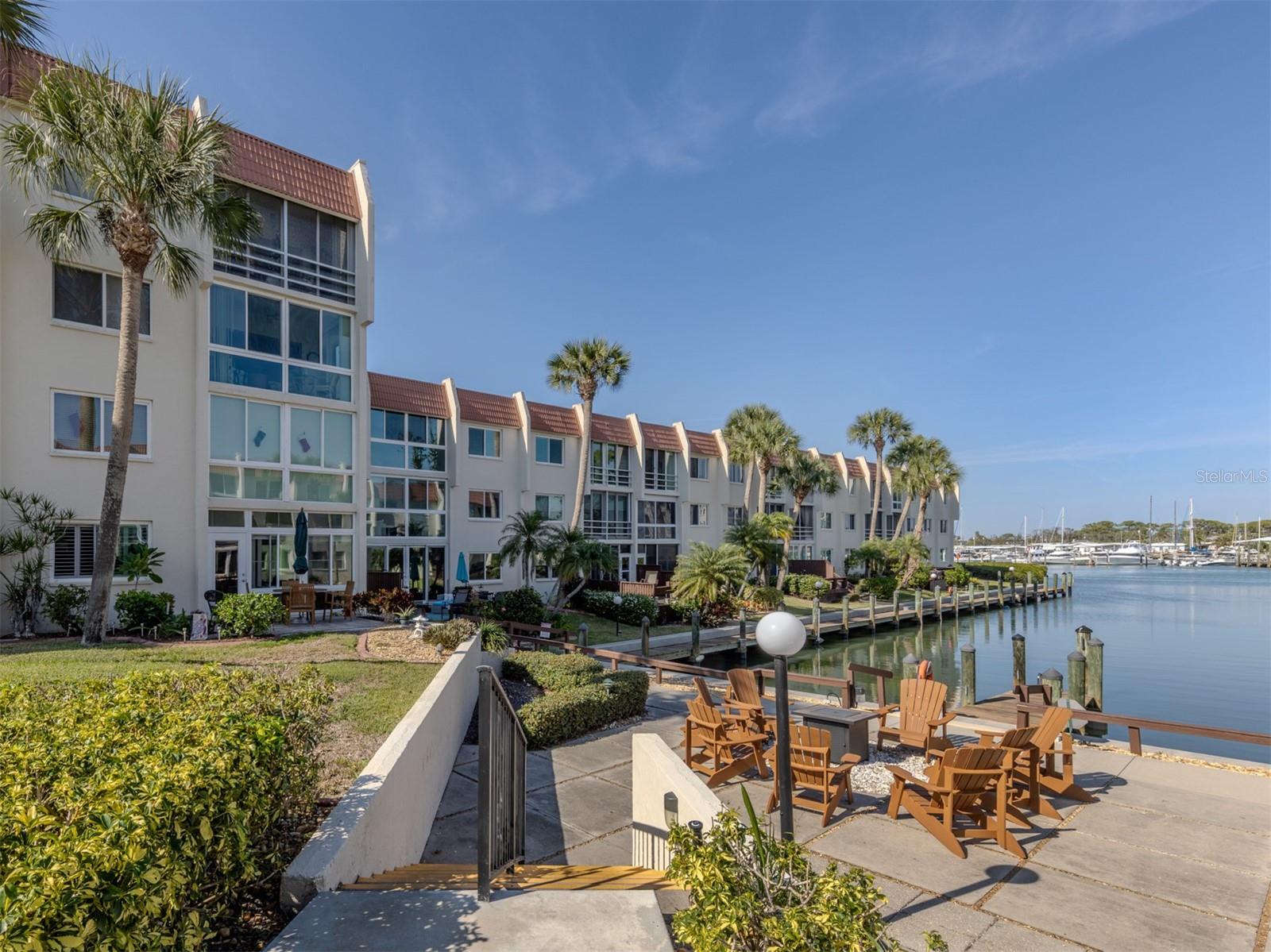 230 SANTA MARIA STREET 330