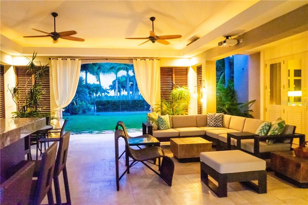 DORADO BEACH EAST - Residential