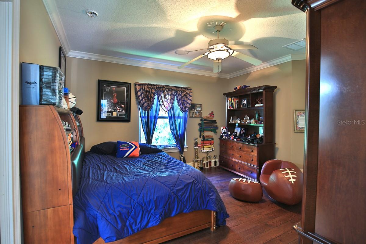 BELLECHASE LAURELS - Residential