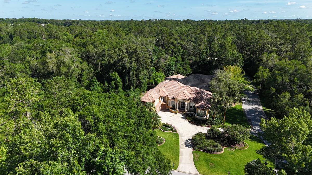BELLECHASE LAURELS - Residential