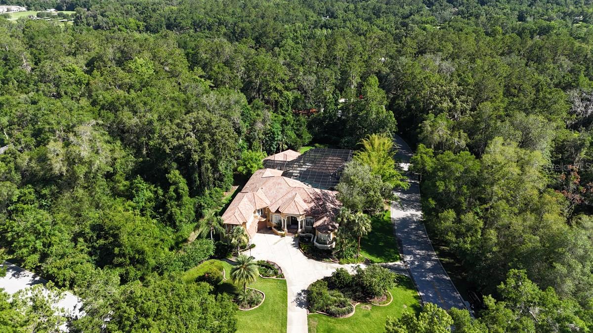 BELLECHASE LAURELS - Residential